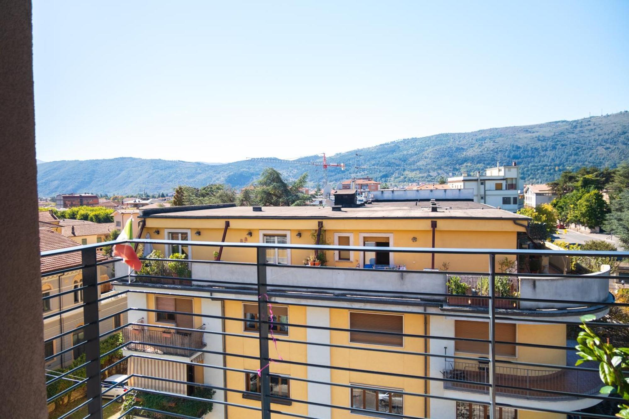 Hotel Avezzano 3E60 Exterior foto